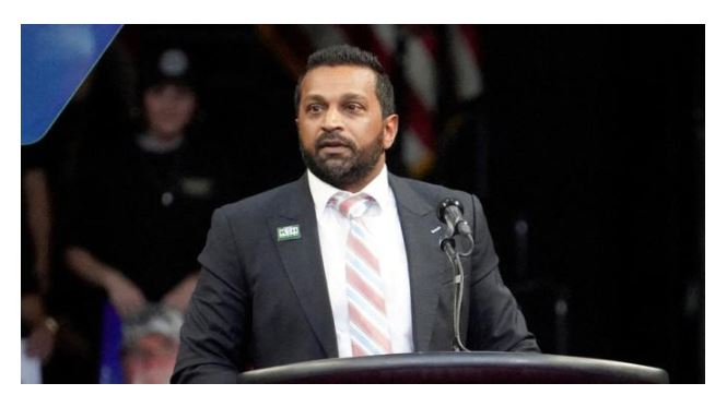 'ट्रम्प ने भारतीय अमेरिकी काश पटेल को एफबीआई निदेशक के रूप में नामित किया | '